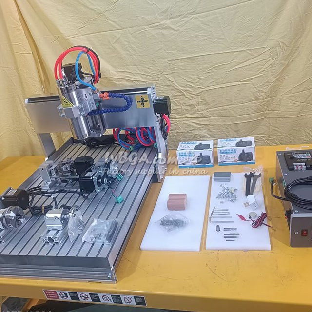 LYBGACNC CNC-Fräsmaschine in Silber für Holz und Metall mit 3, 4 oder 5 Achsen und bis zu 2200 W Leistung - Bild 1