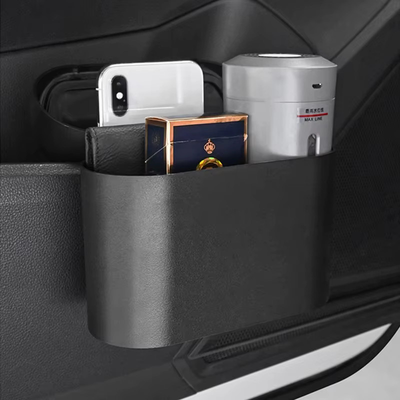 YaLumei Hängender Auto-Mülleimer mit Deckel in Schwarz für Skoda Fabia, Karoq, Kodiaq, Octavia, Superb und Yeti, B/T/H: 13,5 x 15,5 cm - Bild 2