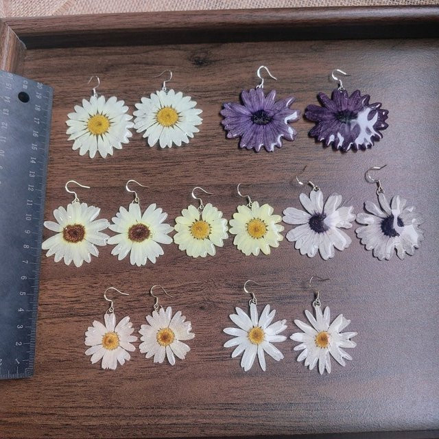 OEING Ohrringe, Epoxidharz, Bunt, Getrocknete Blumen - Bild 1