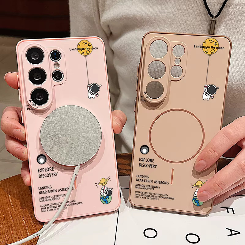 Magnetische Handyhülle Kleiner Astronaut in Blau für Samsung Galaxy S25 S26 Ultra Edge S24 S23 FE A57 A17 A56 A37 A16 A55 A36 A55 Hartschale - Bild 2