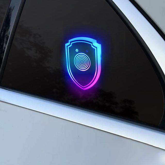 Modern Car RGB LED Dreieck-Autolicht mit Vibrationssensor in Multicolour zur dekorativen Fensterbeleuchtung - Bild 1