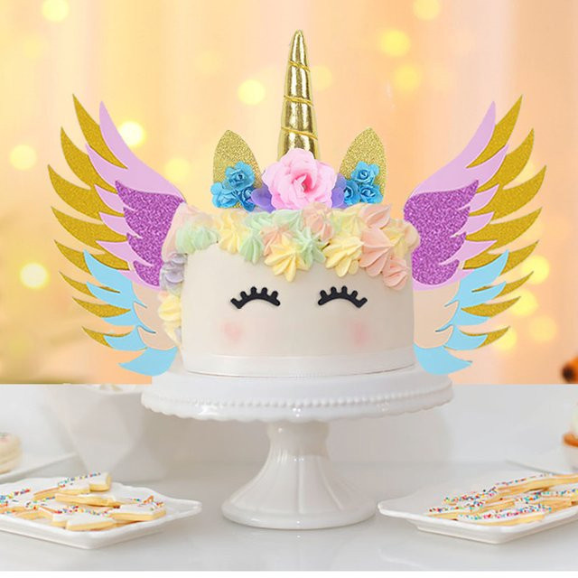 Glitzernder Regenbogen-Einhorn-Kuchenaufsatz mit Wimpern in Multicolour und Blau zur Dekoration für Geburtstage und Babypartys - Bild 1