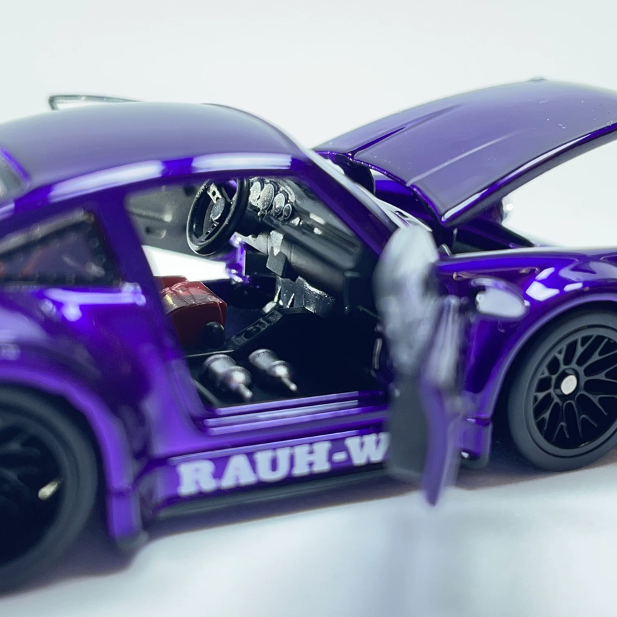 TSM MODEL RWB 930 Druckguss-Modellauto, 1:64, ab 14 Jahren - Bild 5