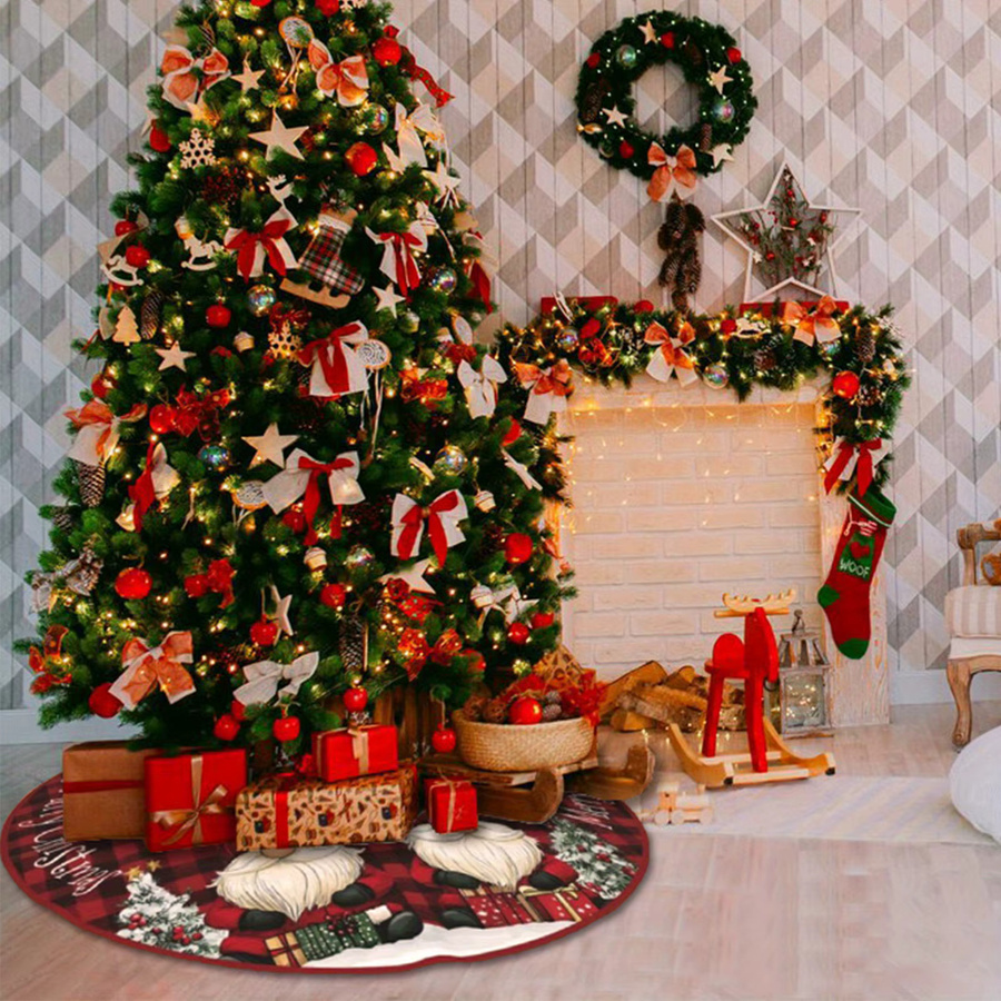 VIKAMA Weihnachtsbaumkleid in Rot mit Zwergen, Geschenken und Schneeflocken zur Dekoration für Innen und Außen - Bild 2