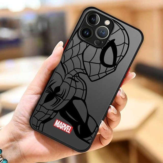 MINISO Marvel Studio Handyhülle für Apple iPhone in Transparent und Schwarz - Bild 1