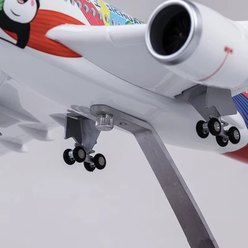 ZOCO Flugzeugmodell Sichuan Airlines A350 Panda Miniaturflugzeug aus Harz im Maßstab 1:142 mit Rädern und Lichtern, Länge: 47 cm - Bild 3