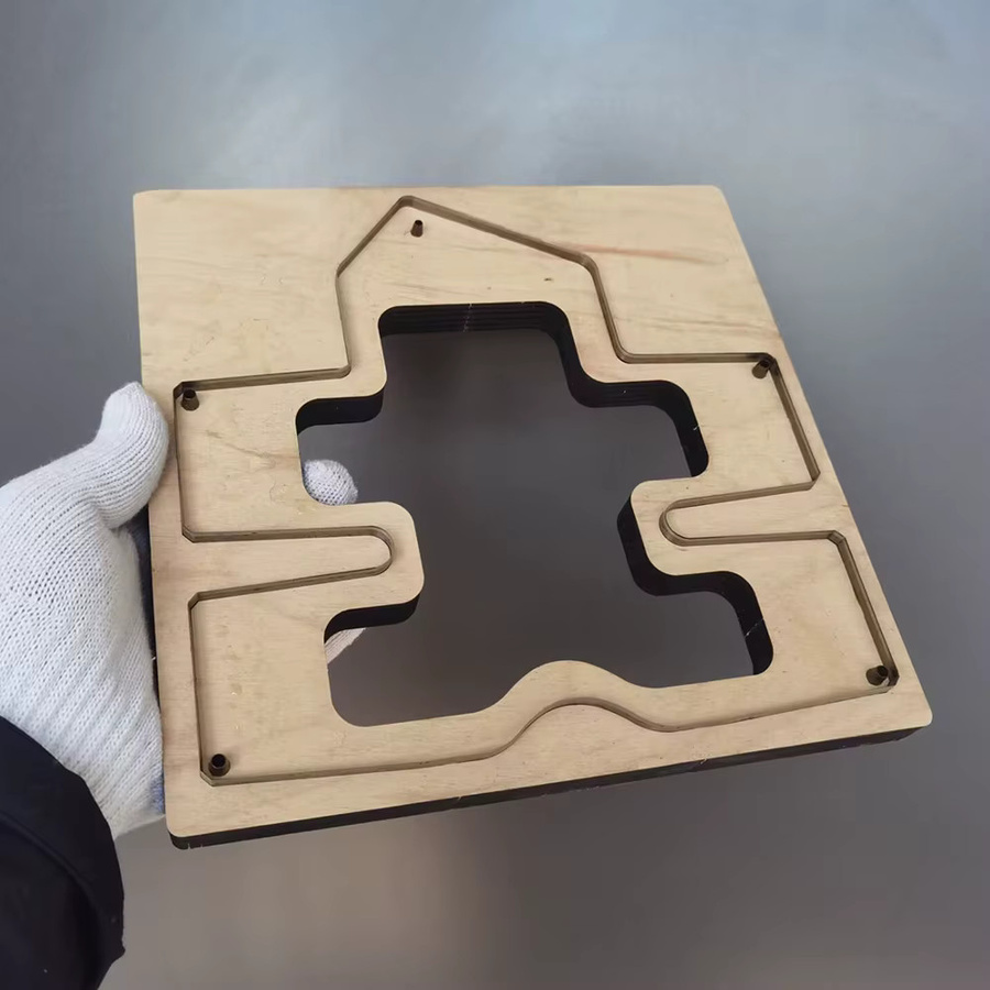 Doppelschichtige Leder-Kartentasche in Braun im DIY-Messerform-Design - Bild 3