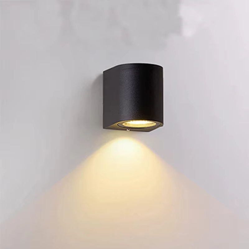 TRAZOS Moderne LED Außenwandleuchte IP65 Wasserdicht für Garten und Veranda in Schwarz oder Weiß - Bild 2
