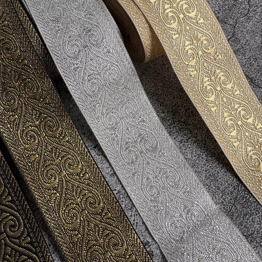 Zerzeemooy Jacquardband mit Pfirsichherz Totem in Gold, 10 Meter, Breite: 33 mm oder 50 mm - Bild 2