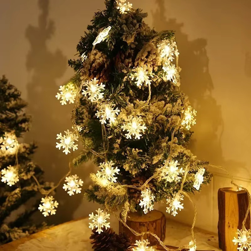 LED Schneeflocken-Lichterkette für Weihnachten und Partys in Weiß und Multicolour mit USB-Anschluss - Bild 4