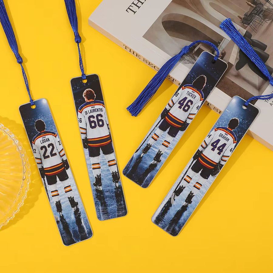 Doppelseitiges Edelstahl-Lesezeichen für Eishockey-Romance-Themen - Bild 3