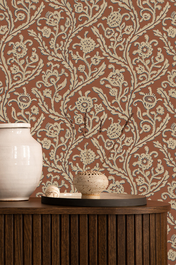Josephine Munsey Tapete Letti in Rot und Braun mit floralem Art Nouveau Design aus Vlies - Bild 1