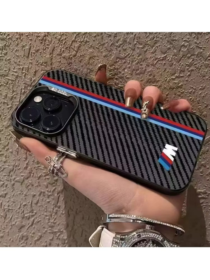 BMW-M Logo Handyhülle mit Carbonfaser-Textur für iPhone 11 bis iPhone 17 Pro Max in Schwarz - Bild 3
