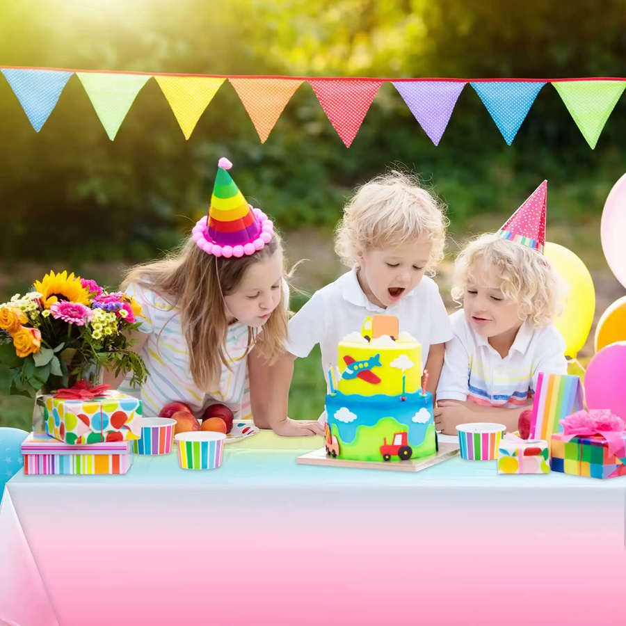 Hasbro Regenbogen-Tischdecke in Mehrfarbig für Geburtstag, Hochzeit und Babyparty, rechteckig - Bild 2