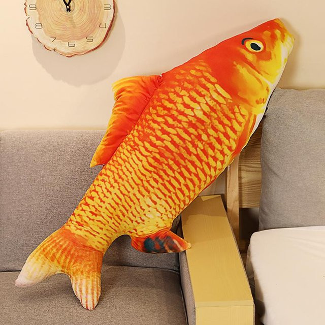 Kidsly Fisch Plüsch Spielzeug, Karpfen Plüsch Kissen, 100cm, ab 18 Jahre - Bild 1