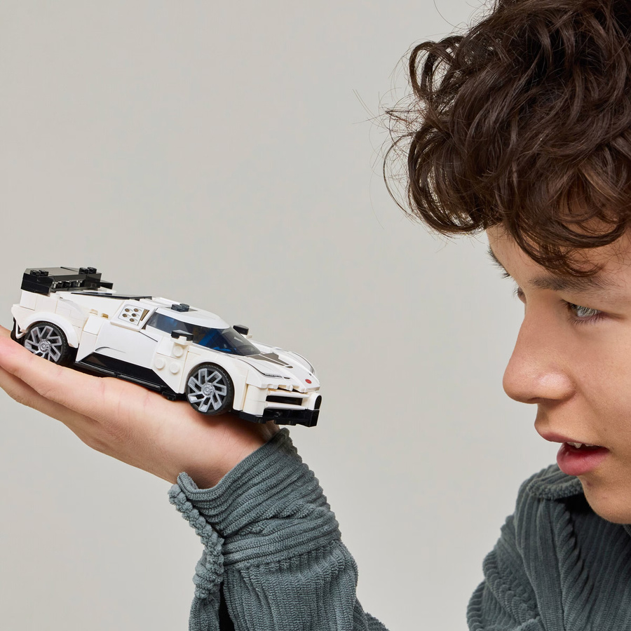 LEGO Speed Champions Bugatti Centodieci Hypersportwagen ab 9 Jahren - Bild 4