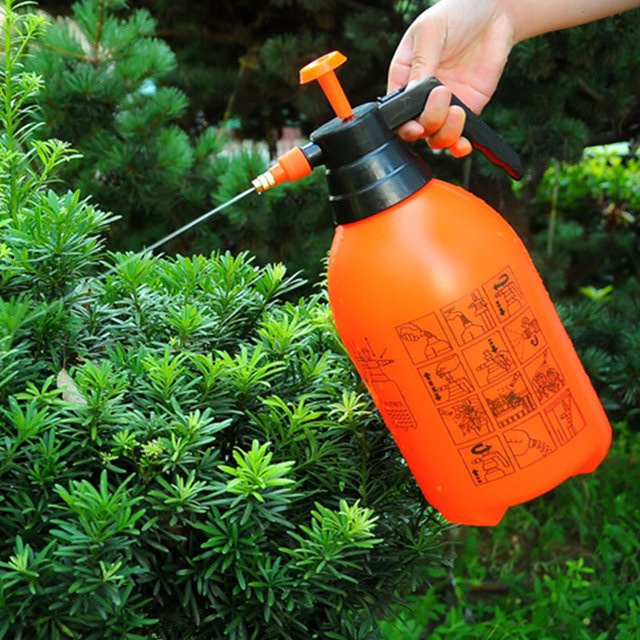 VKTECH Manuelle Gartenspritze in Orange mit 2 l Fassungsvermögen zur Unkrautvernichtung und Gartenpflege - Bild 1