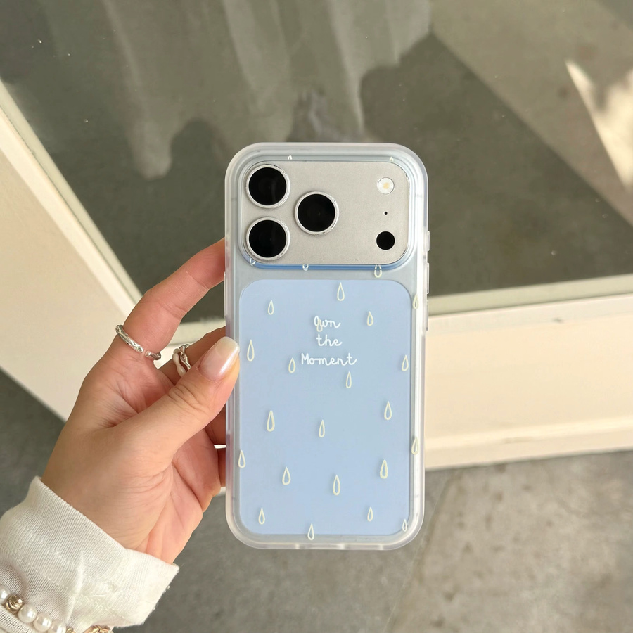 Apple Schutzhülle für iPhone 17 16 15 Pro Max mit mattem Regen Tropfen und Buchstaben Muster in Blau Transparent - Bild 2