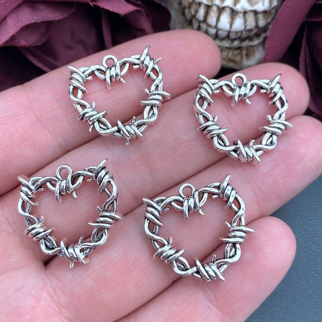 LKLRYWBD Anhänger Herz, Stacheldraht, Silber, Unisex, 23*24mm - Bild 1