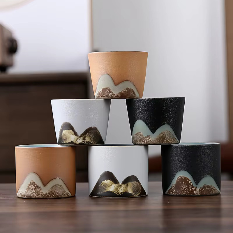 Handgezeichnete Teetasse in Bergform aus Keramik und Porzellan, Mehrfarbig, 50 ml - Bild 5