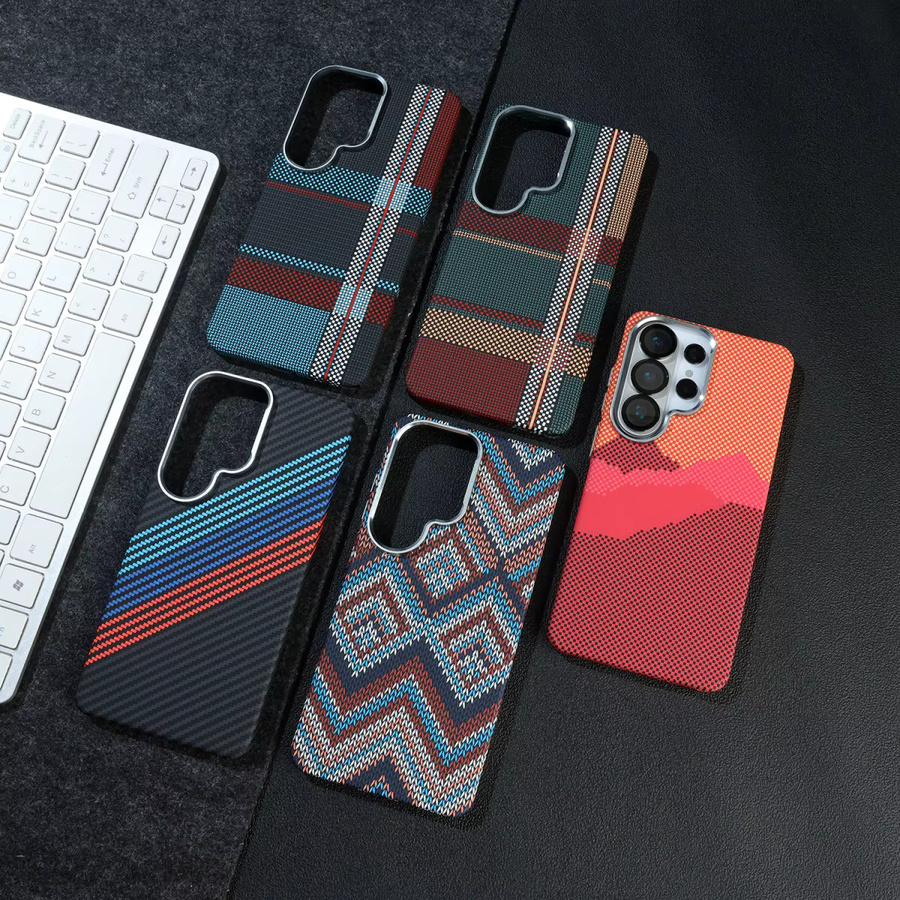 MagSafe Magnetische Panzerhülle mit Kohlefaser-Kevlar-Textur und Linsenschutz für Samsung S24 Ultra, S25 Ultra und S26 Ultra in Schwarz, Blau oder Multicolour - Bild 2