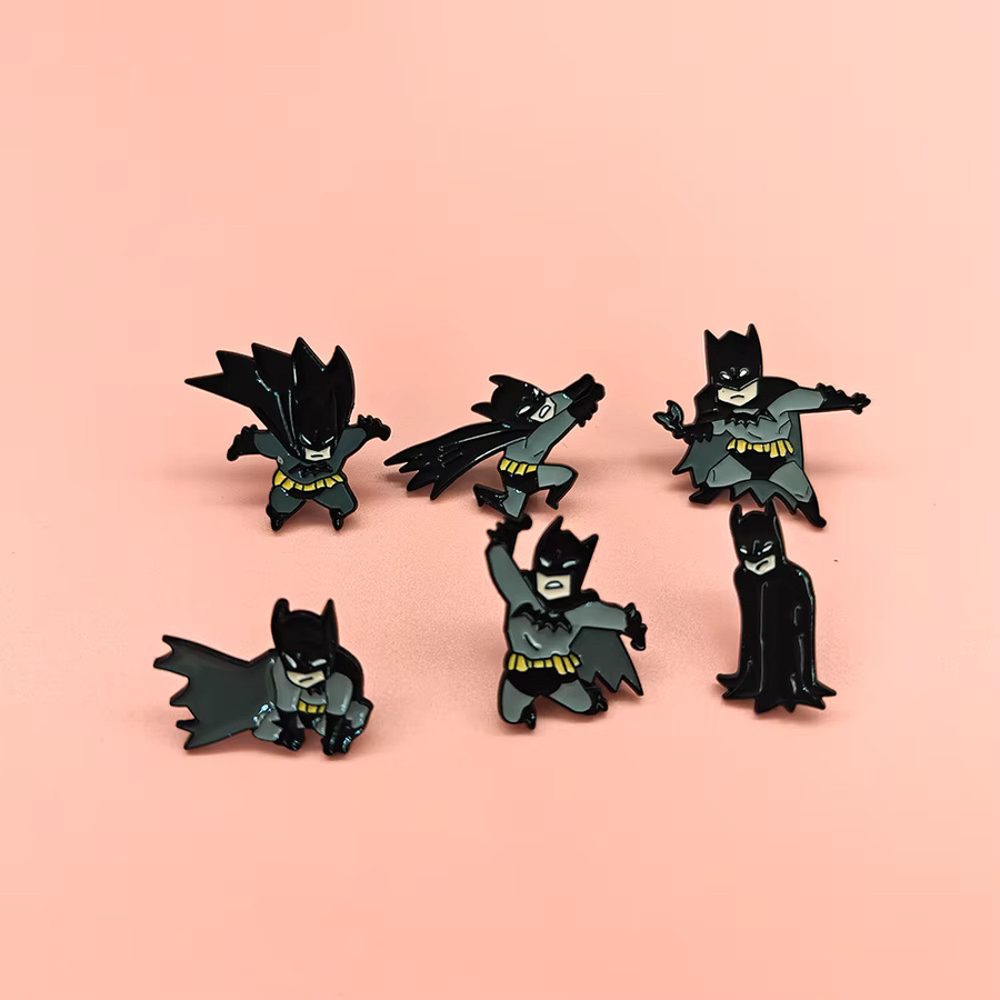 Warner Bros. Superhelden-Fledermaus-Emaille-Pin-Set, 6-teilig, Unisex - Bild 3