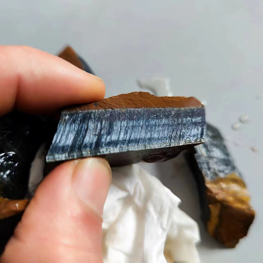 Natürlicher blauer Tigerauge Edelstein in Premium-Qualität für die Schmuckherstellung und Dekoration - Bild 2