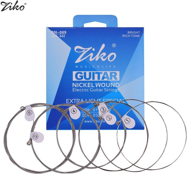 ZIKO Normal Light E-Gitarrensaiten mit Namo-Beschichtung und sechseckigem Kern, Farbe: Silber, DN-009 - Bild 1