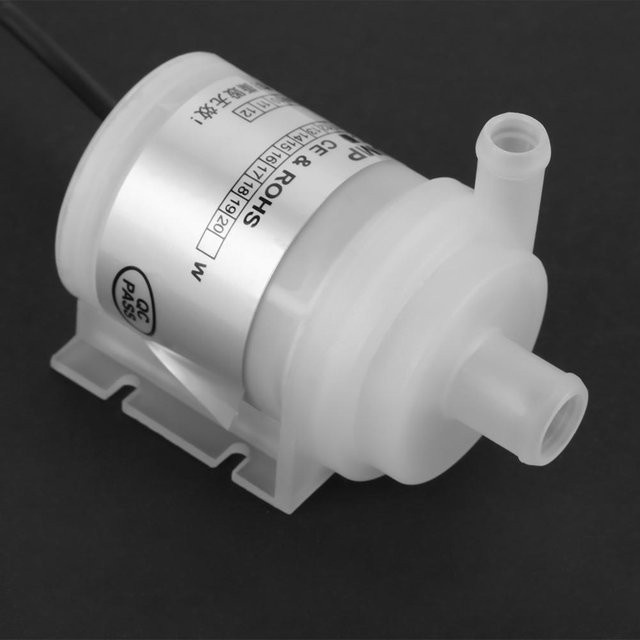 Bürstenlose Wasserpumpe in Lebensmittelqualität von Painter, 24 V DC, 10 W, Farbe: Weiß, Material: Kunststoff - Bild 1