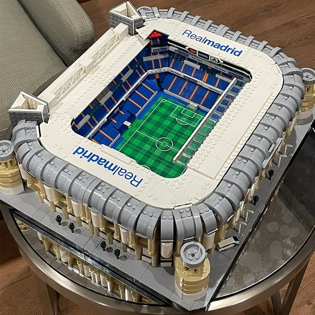 Szkoy Stadion-Ziegelstein-Modell Raumdekoration, Konstruktionsbausteine, 5.876 Teile, ab 14 Jahren - Bild 1