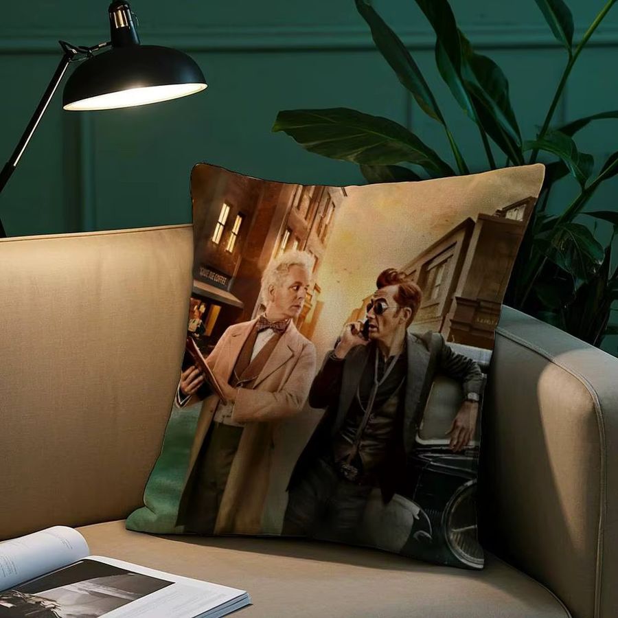 TV Good O-OmenS Series Kissenbezug aus Plüsch in quadratischer Form für dein Sofa und deine Heimdekoration - Bild 2