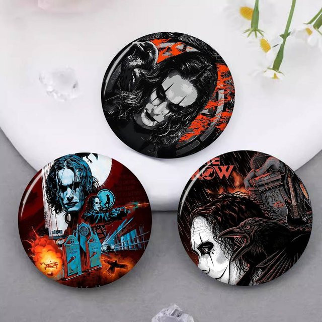 The C-Crow Horror Button Pin, Unisex - Bild 1