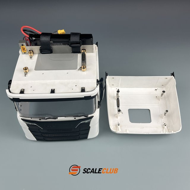 Scaleclub Tamiya Traktor-LKW, 1/14, magnetischer High-Top-Kit - Bild 1