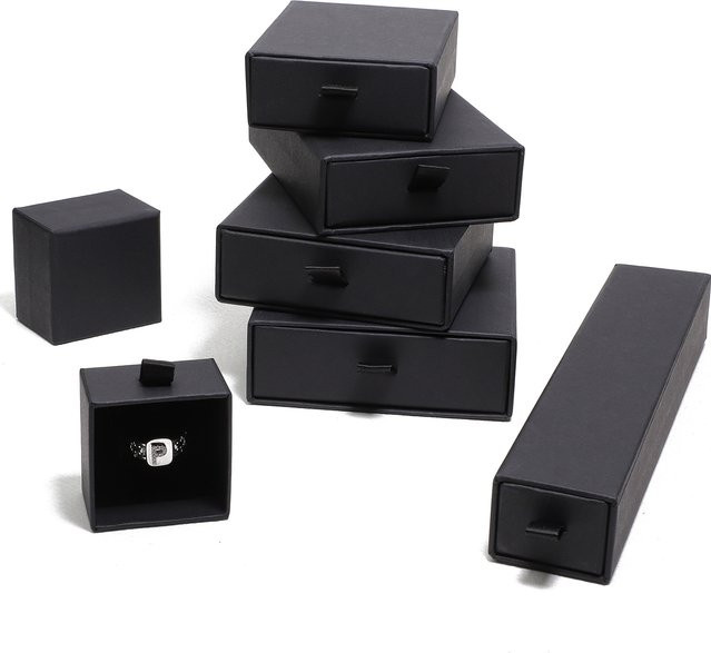 Schwarze Schmuck-Display-Box aus Papier mit Schiebeschublade zur Aufbewahrung von Halsketten, Ringen, Ohrringen und Armbändern - Bild 1