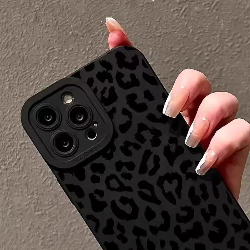 Schwarze matte TPU-Telefonhülle mit Leopardenmuster für Apple iPhone (kompatibel mit iPhone 17 Pro Max bis iPhone 7/8) - Bild 3