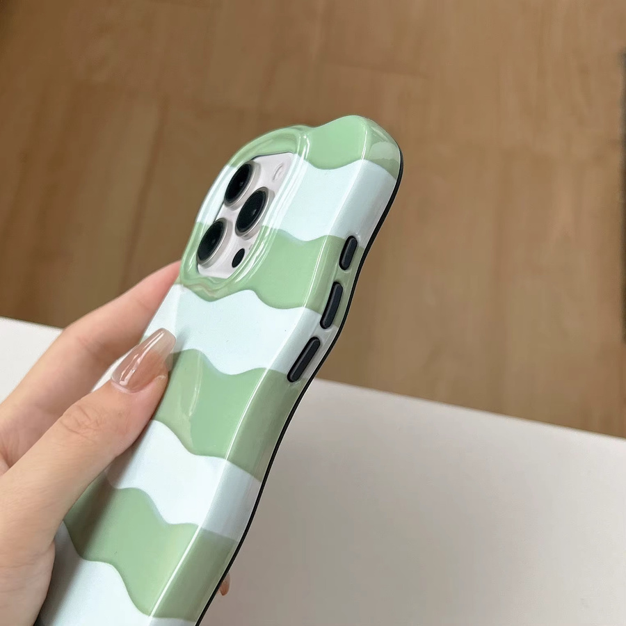 Apple iPhone 13, 14, 15, 16 Pro Max Schutzhülle mit bunten gewellten Streifen aus TPU und PC Hartschale in Multicolour und Grün - Bild 2