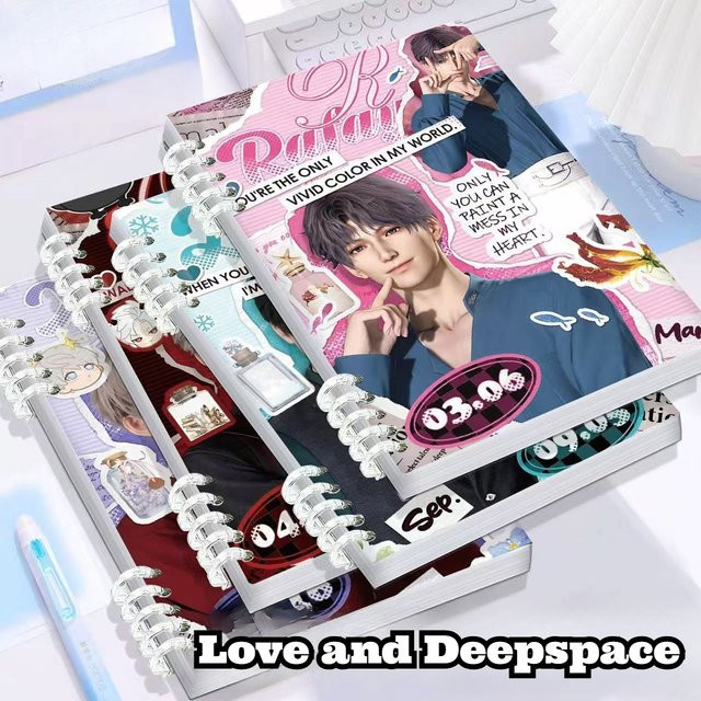 Love and Deepspace Loseblatt-Notizbuch mit Sylus, Rafayel, Zayne und Xavier als abnehmbares Tagebuch für Studenten in A5, Mehrfarbig - Bild 1