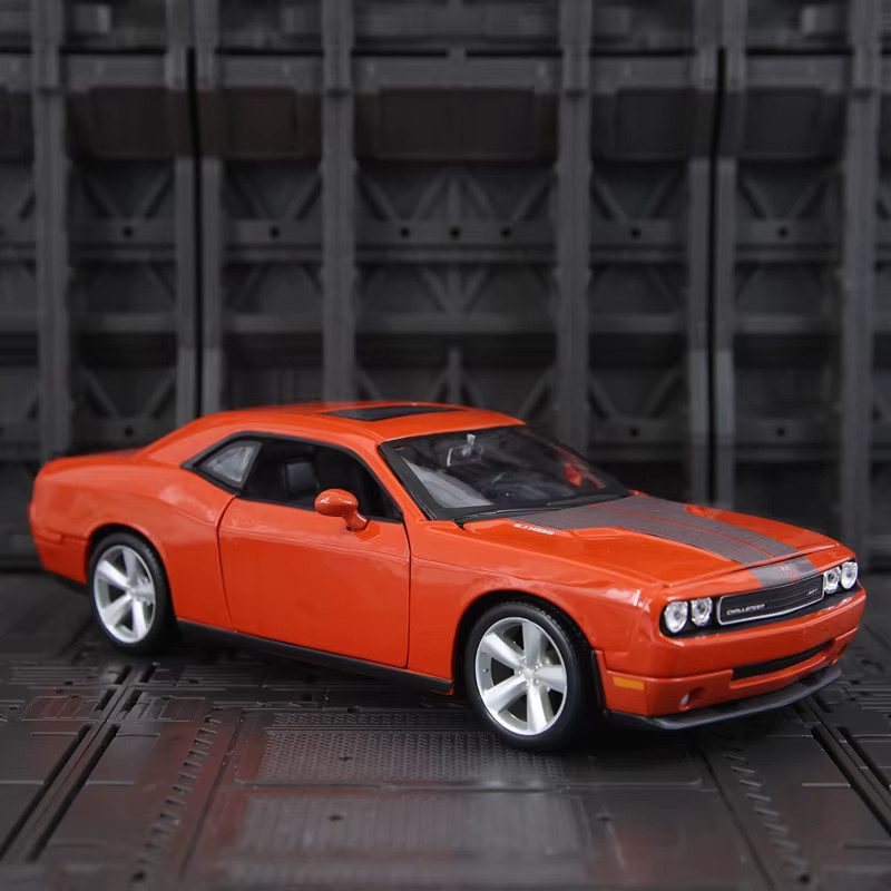 Maisto 2008 Challenger SRT8, Automodell, 1:24, Metall, Blau - Bild 2