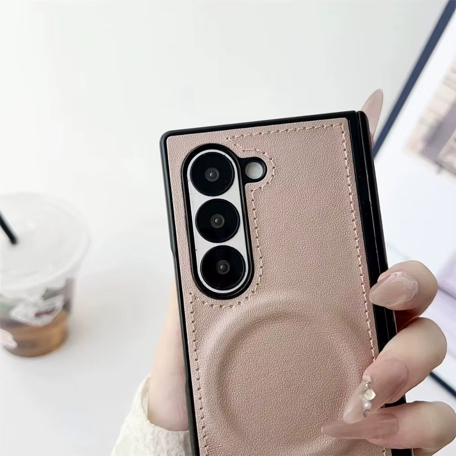 Magnetische PU-Lederhülle mit Scharnierschutz für Samsung Galaxy Z Fold (kompatibel mit Fold 8, 7, 6, 5, 4, 3) in Braun mit MagSafe-Unterstützung - Bild 4