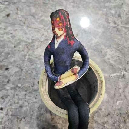 Yiran toy 1 Demon Slayer Akaza Bewegliche Plüschpuppe, ab 14 Jahren - Bild 1