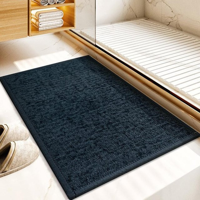 Rutschfeste Badezimmer Bodenmatte aus Samt mit Schneeflocken-Muster von Yiran Furniture, B/T: 60 x 40 cm - Bild 1