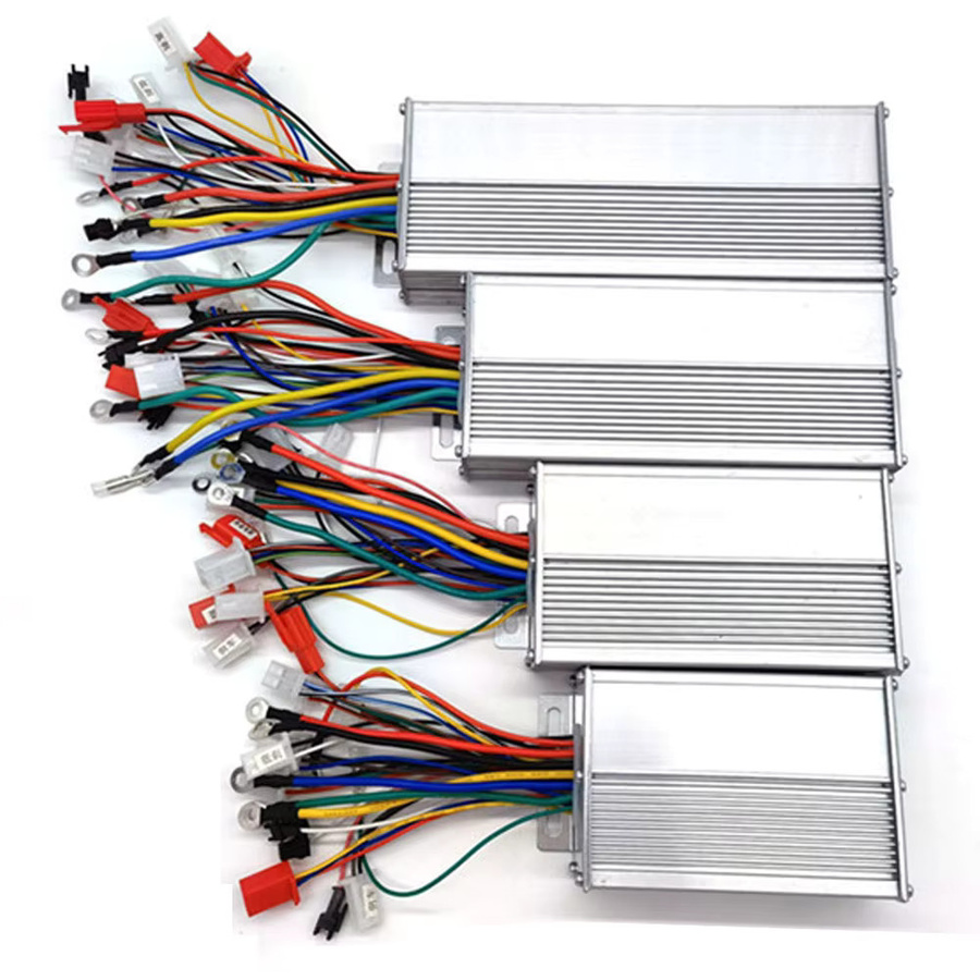 Elektrischer Brushless-Motorcontroller für E-Bikes und E-Scooter in Silber, kompatibel mit 36V bis 64V und 350W bis 1200W - Bild 2