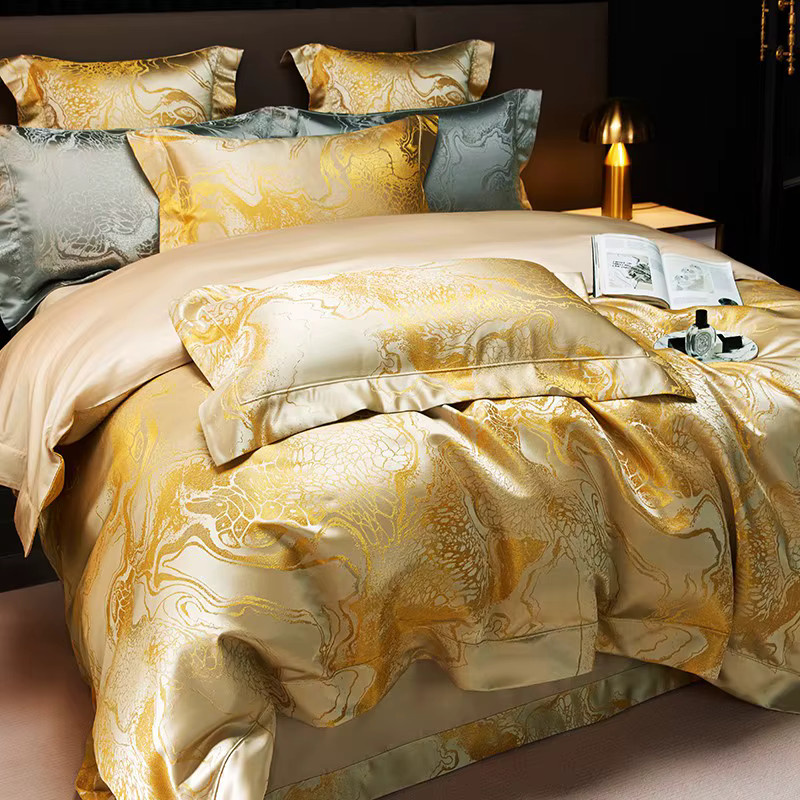 IvaRose HOME TEXTILE Bettwäsche-Set aus ägyptischer Baumwolle in Royal Beige und Gold, Mako-Satin mit Bettbezug, Kissenbezügen und Spannbettlaken, Größe: 200 x 200 cm - Bild 2