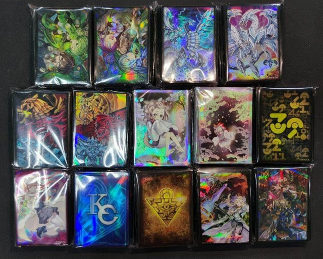 Yu-Gi-Oh! Red-Eyes Black Dragon Dogmatika Ecclesia The Virtuous Sammelkartenetui, Millennium Puzzle - Bild 1