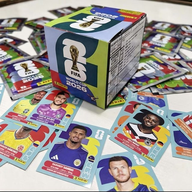 Panini FIFA World Cup 2026 Sticker Collection, Fußballkarten, ab 18 Jahren - Bild 1