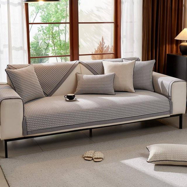 Four Seasons Luxus Sofakissen aus Chenille mit Hahnentrittmuster, rutschfest und verschleißfest, B/B/H: 70 x 70 x 70 cm, Schwarz/Grau - Bild 1