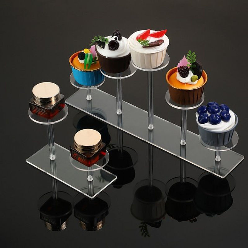 Transparentes Acryl Cupcake Display und Schmuckständer in minimalistischem Design - Bild 1