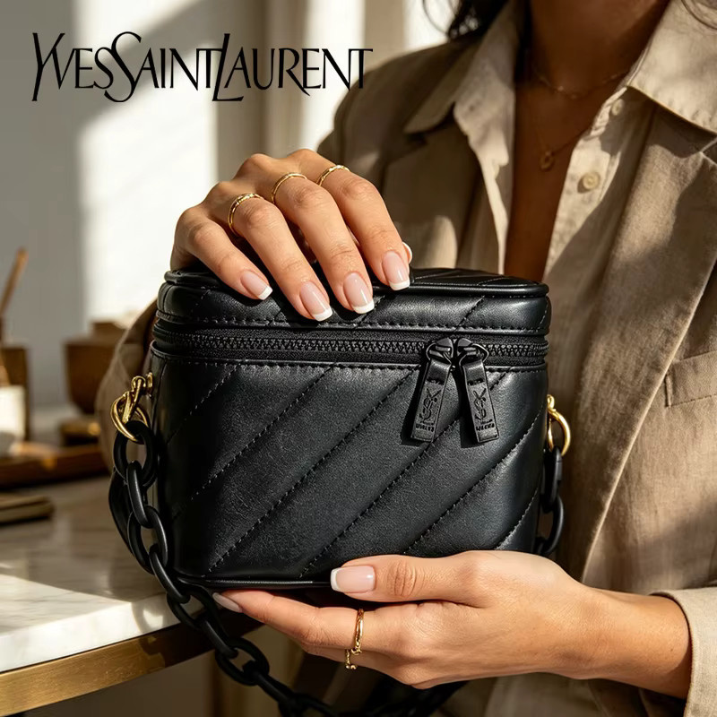 Yves Saint Laurent Mini-YSL Kosmetiktasche, schwarz, gesteppt, mit Spiegel - Bild 5
