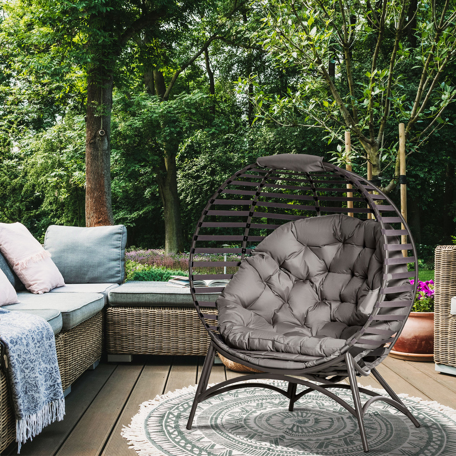 Outsunny Papasansessel Gartenstuhl mit 2 Kissen, ovaler Loungesessel aus Rattan und Stahl, Sandbraun, B/T/H: 118 x 75 x 139 cm - Bild 2