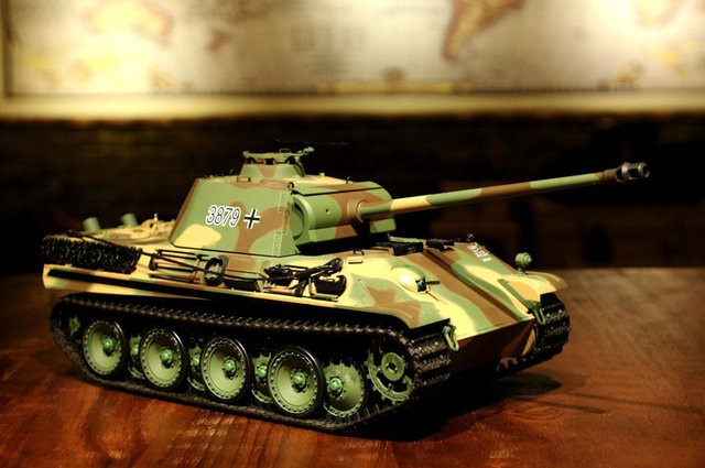 TPFLiving RC-Panzer Panther G V7.0, ferngesteuert, mit Schussfunktion, Sound und Rauch, Maßstab 1:16 - Bild 1